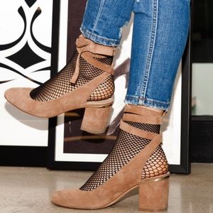 Nine West Andrea Strap Suede Dress Pump 6M